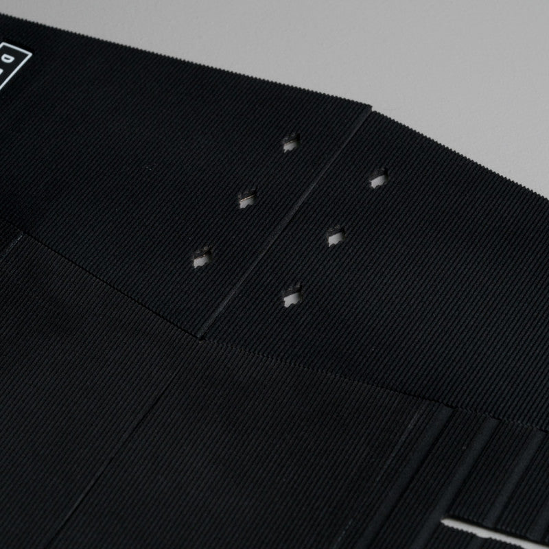 Deflow 4 Piece Traction Pad, 30mm Tail Kick
