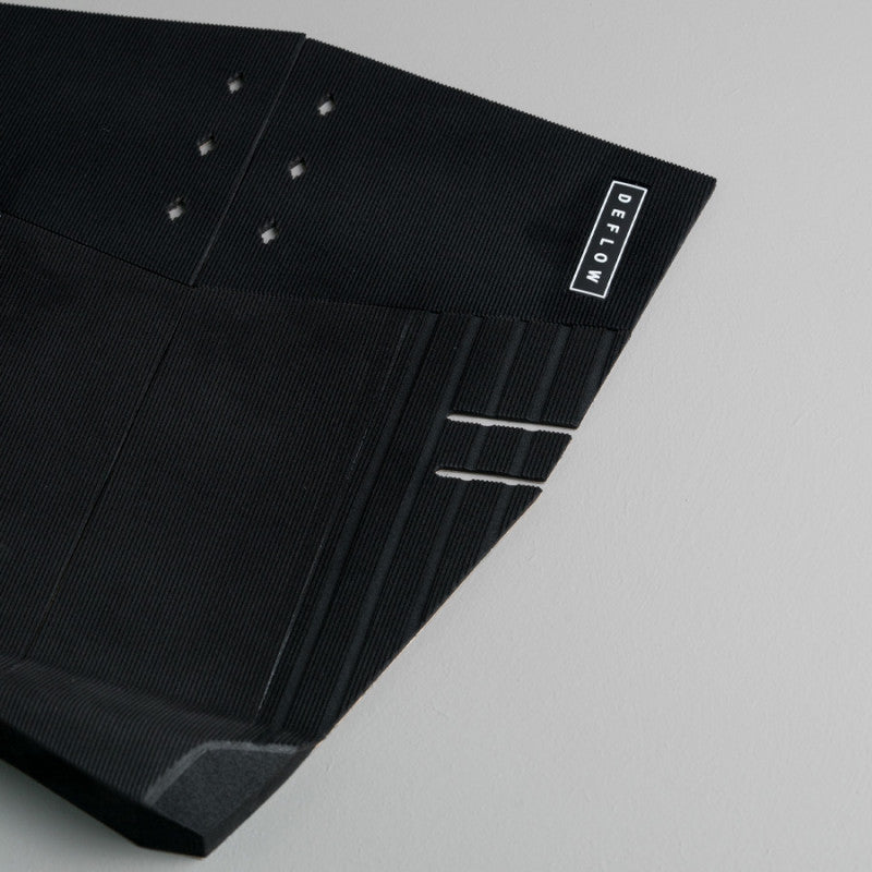 Deflow 4 Piece Traction Pad, 30mm Tail Kick