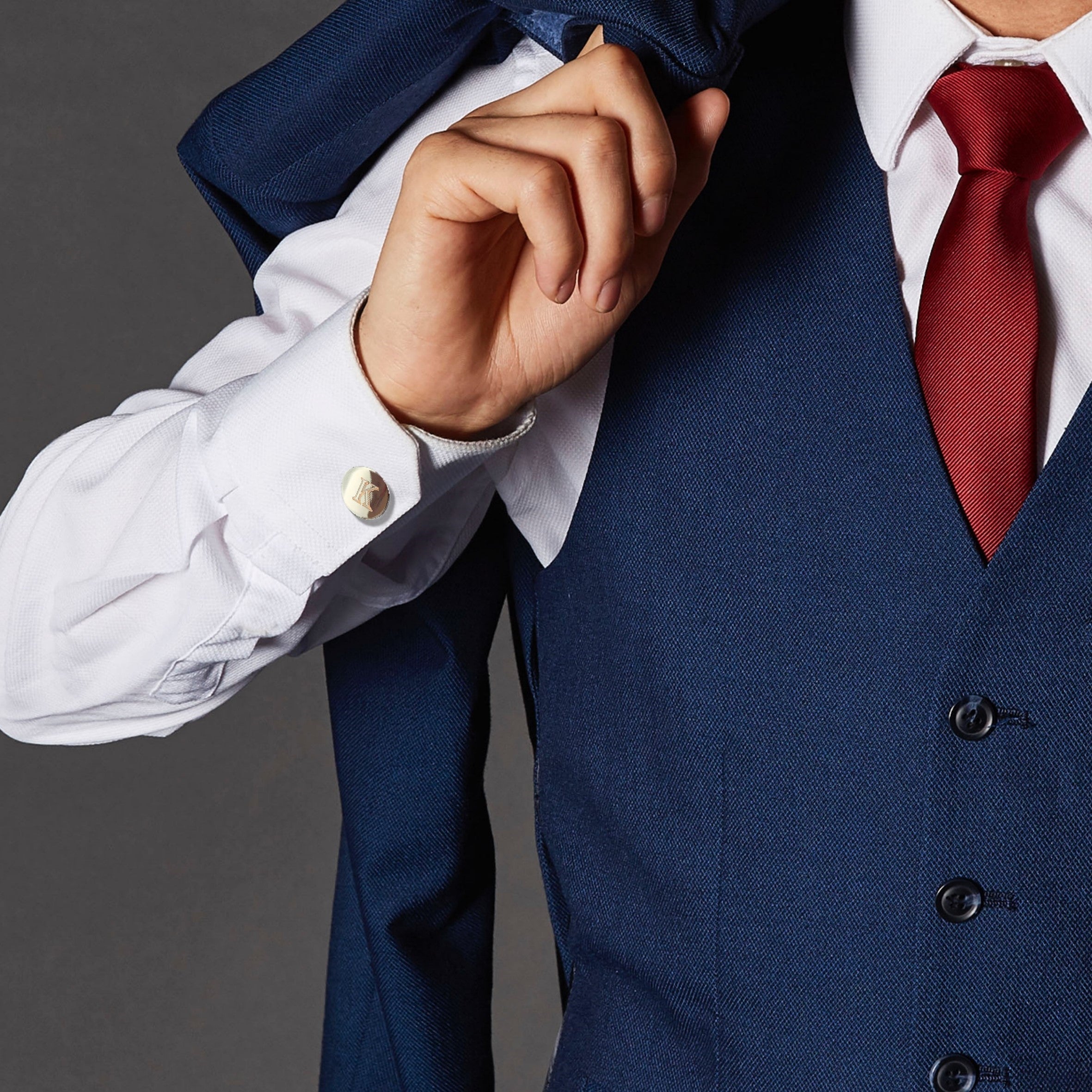 Personalised Round Cufflinks with Initials – Engraved