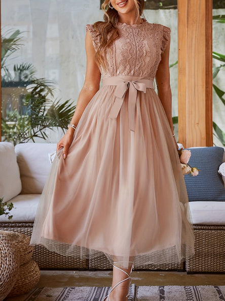 Elegant Lace-Detail Long Dress – Sleeveless & Belted