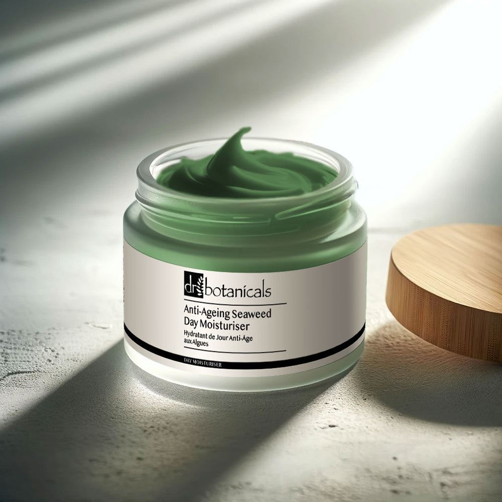 Tea Tree Facial Scrub, Oil & Moisturiser Set