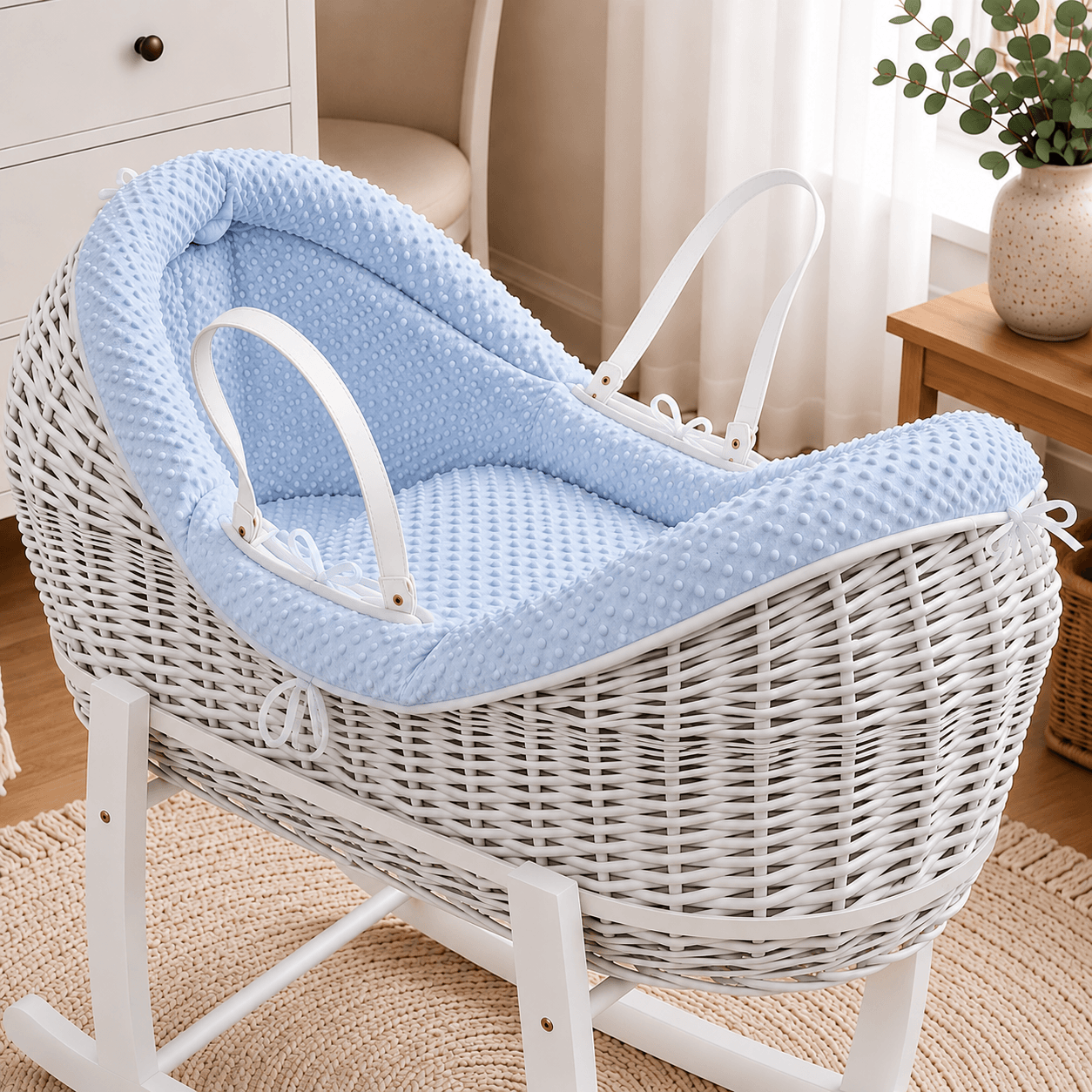Wicker Deluxe Pod Moses Basket with Stand – Newborn Basket
