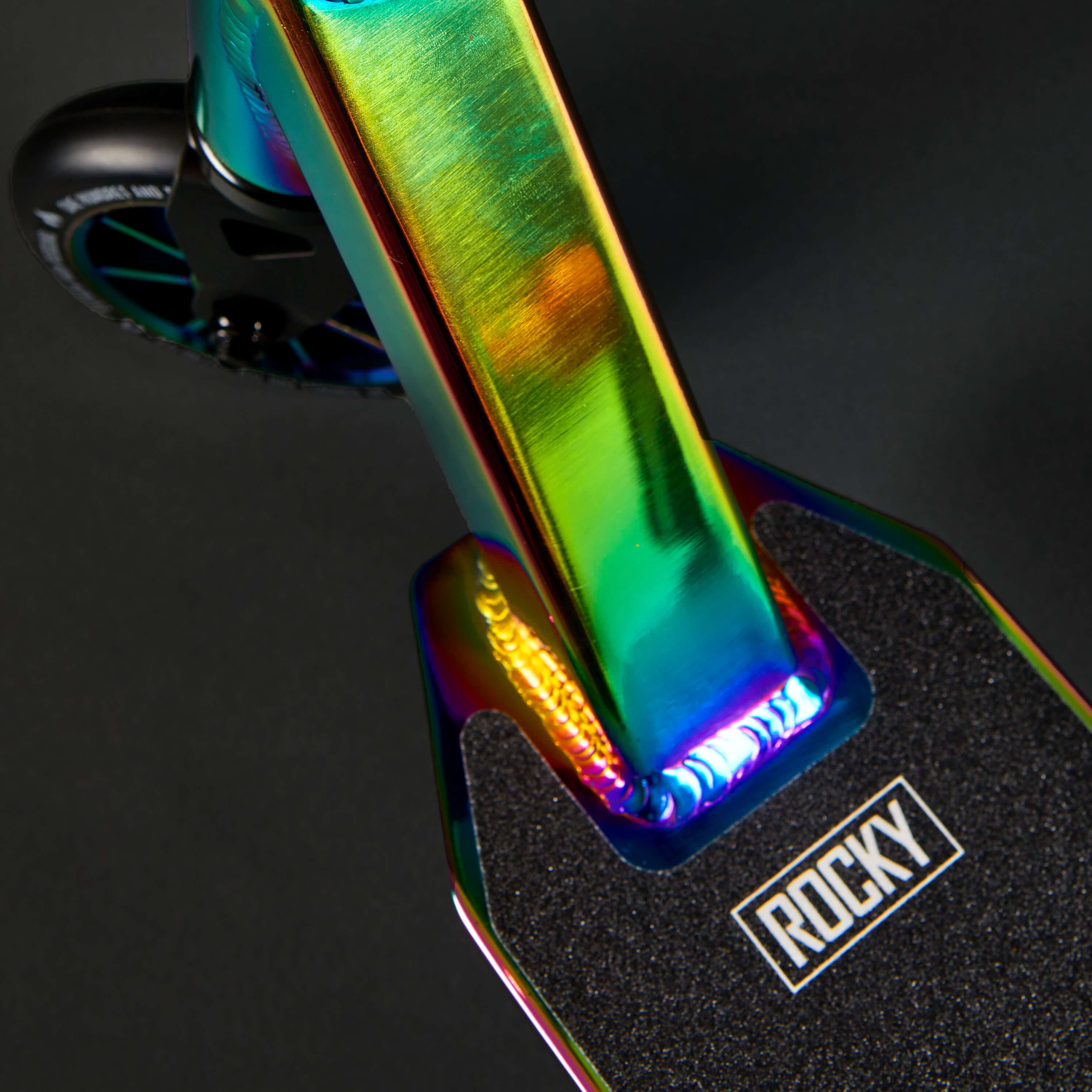 Chilli Rocky Stunt Scooter – Oil Slick Neochrome, Ages 5–9