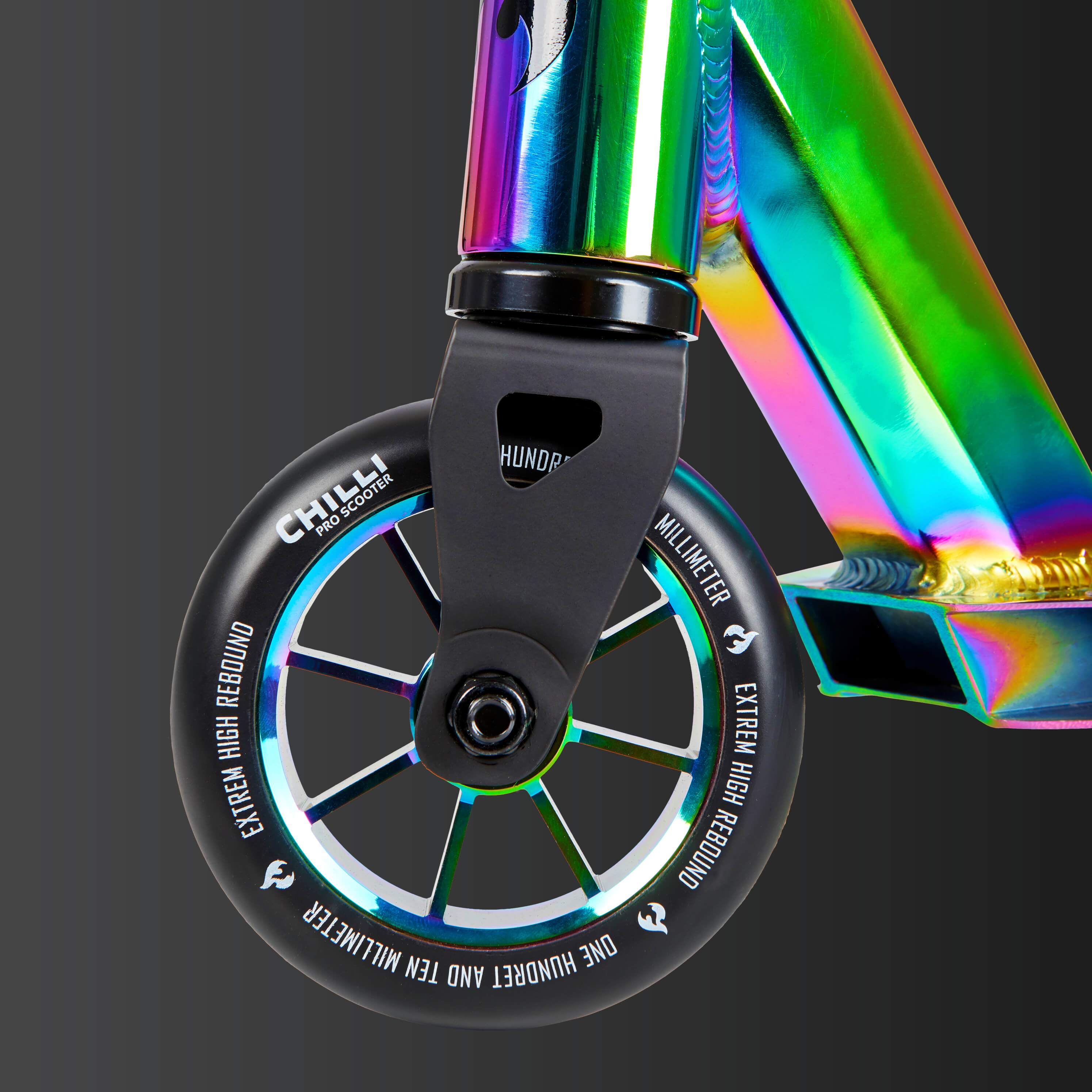 Chilli Rocky Stunt Scooter – Oil Slick Neochrome, Ages 5–9