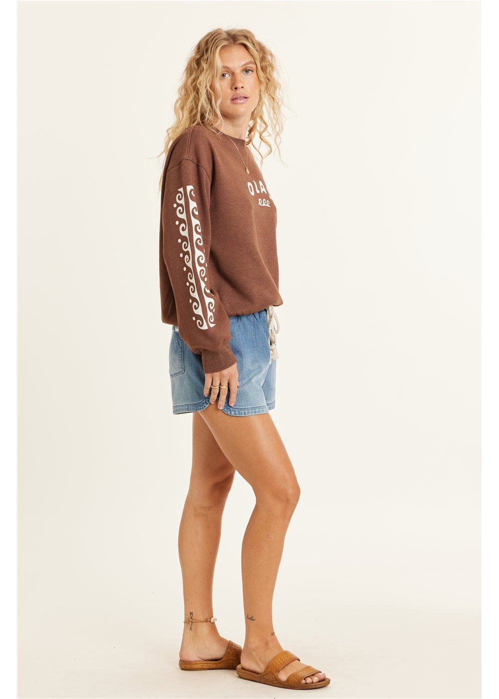 Sisstrevolution Women's Lucia Fleece Crew Sweatshirt, Chest Graphic