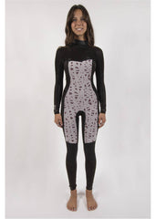 Sisstrevolution Women's 7 Seas 3/2mm Chest Zip Wetsuit, Full Suit