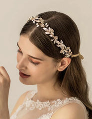 Golden Elegance Bridal Hair Vine