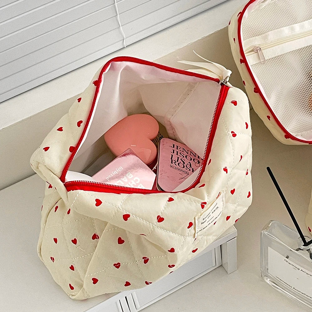 Quilted Heart Print Makeup Bag