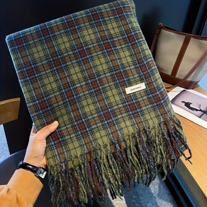 Green tartan tassel scarf, photo 1