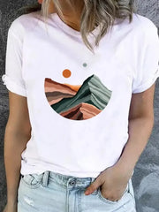 Trendy Graphic Print T-Shirt – Casual Short Sleeve Women’s Tee
