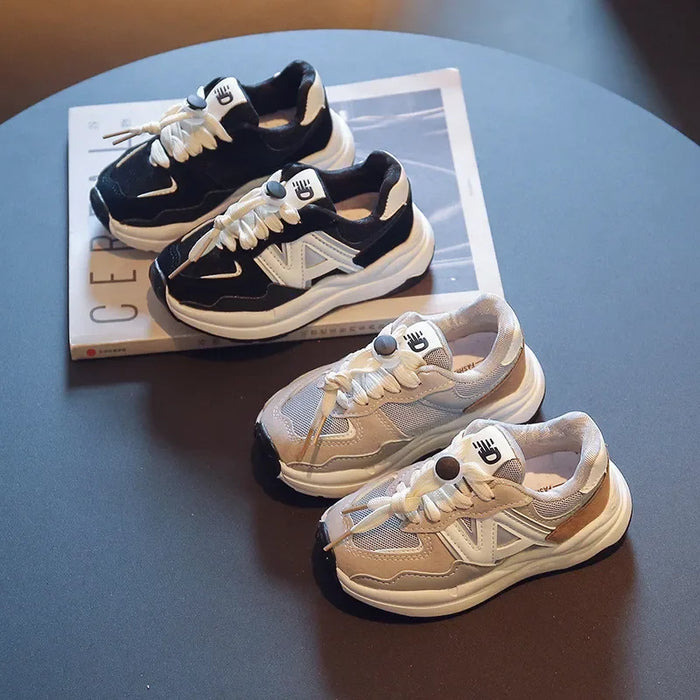 StrideFlex Kids Trainers, image 2