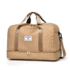AeroLite Travel Duffel – Lightweight Weekender & Gym Bag