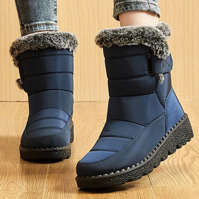 Women's Faux Fur Lined Low Heel Winter Boots