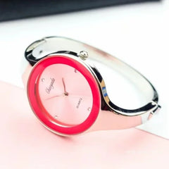 MOONBIFFY Minimalist Gold Cuff Women’s Quartz Watch