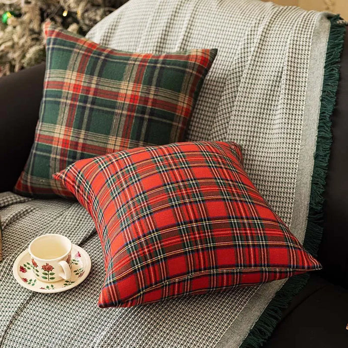 Tartan cushion cover, photo 1
