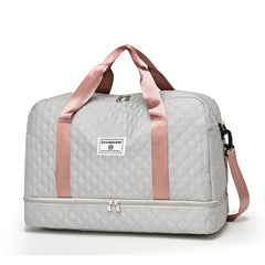 AeroLite Travel Duffel – Lightweight Weekender & Gym Bag