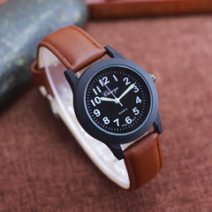 Classic Waterproof Leather Strap Quartz Watch