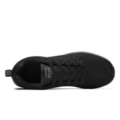 StrideFlex Men’s Lightweight Sports Trainers – Breathable Casual Walking Shoes