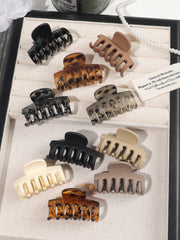 Wild Elegance Hair Claw Set