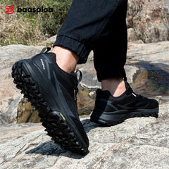 TrailBlaze Men's Hiking Sneakers