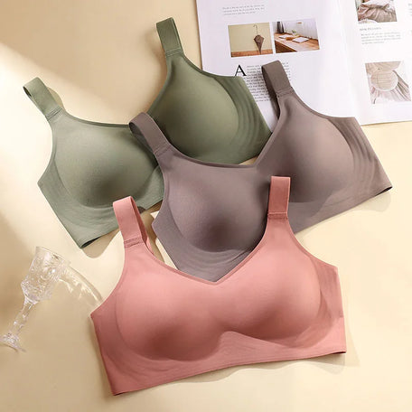 Seamless Wire-Free Push-Up Bra – Large Size, Soft Support & Adjustable Fit