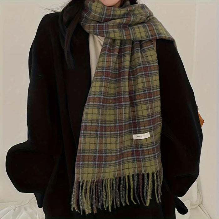 Green tartan tassel scarf, photo 2