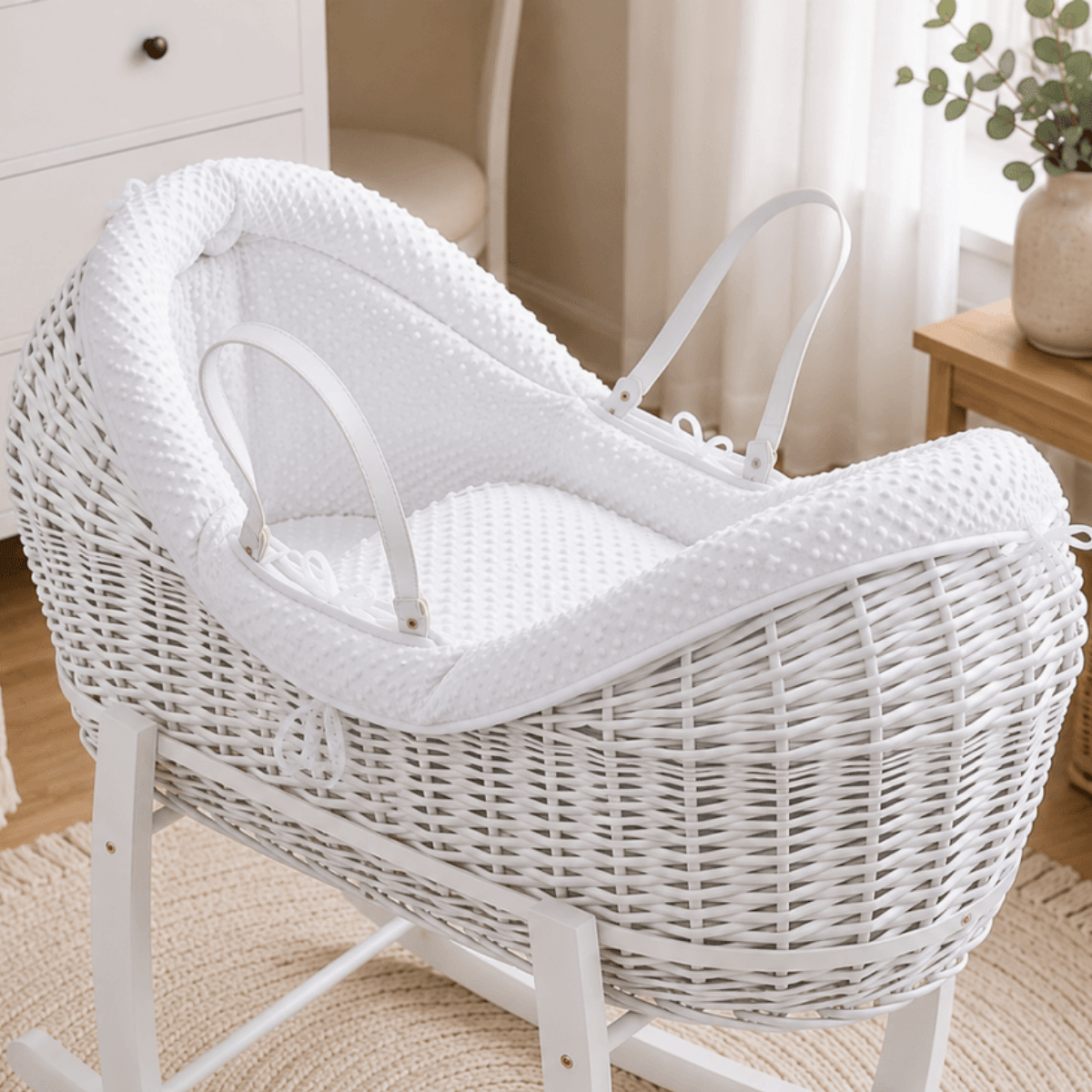 Wicker Deluxe Pod Moses Basket with Stand – Newborn Basket