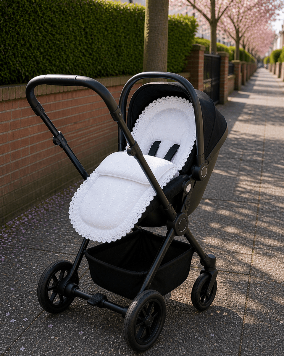 Broderie Anglaise Car Seat Footmuff – Universal Cosy Toes