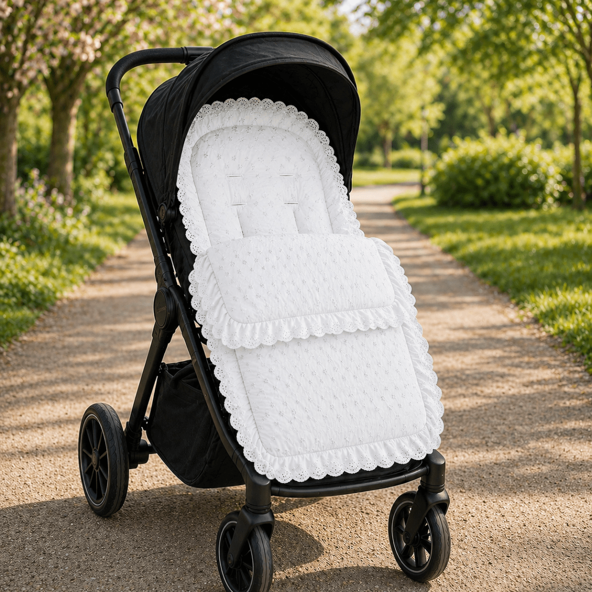 Broderie Anglaise Pushchair Footmuff – Fits All Prams & Buggies