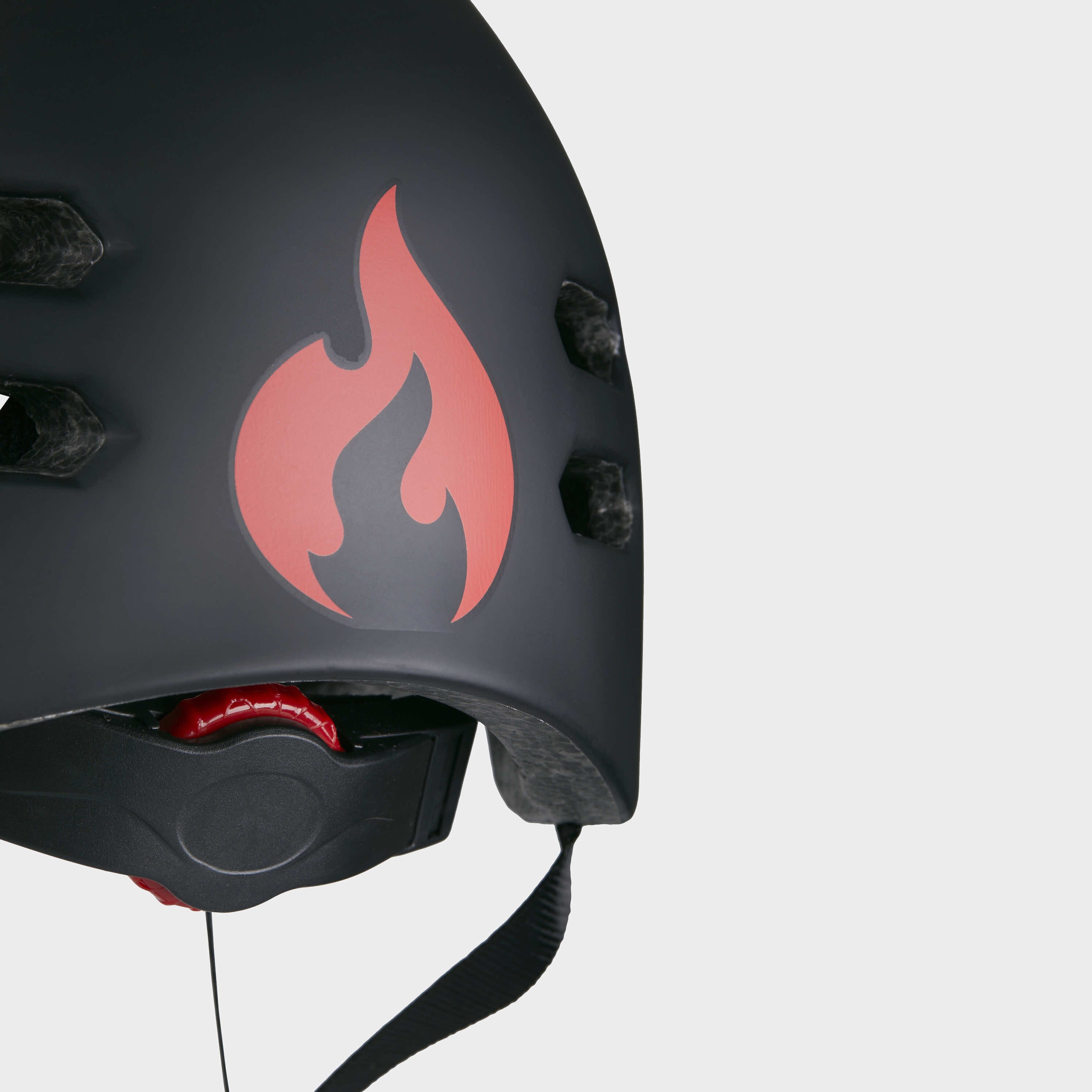 Chilli Stunt Scooter Helmet – Black, Sizes S–L, Magnetic Buckle