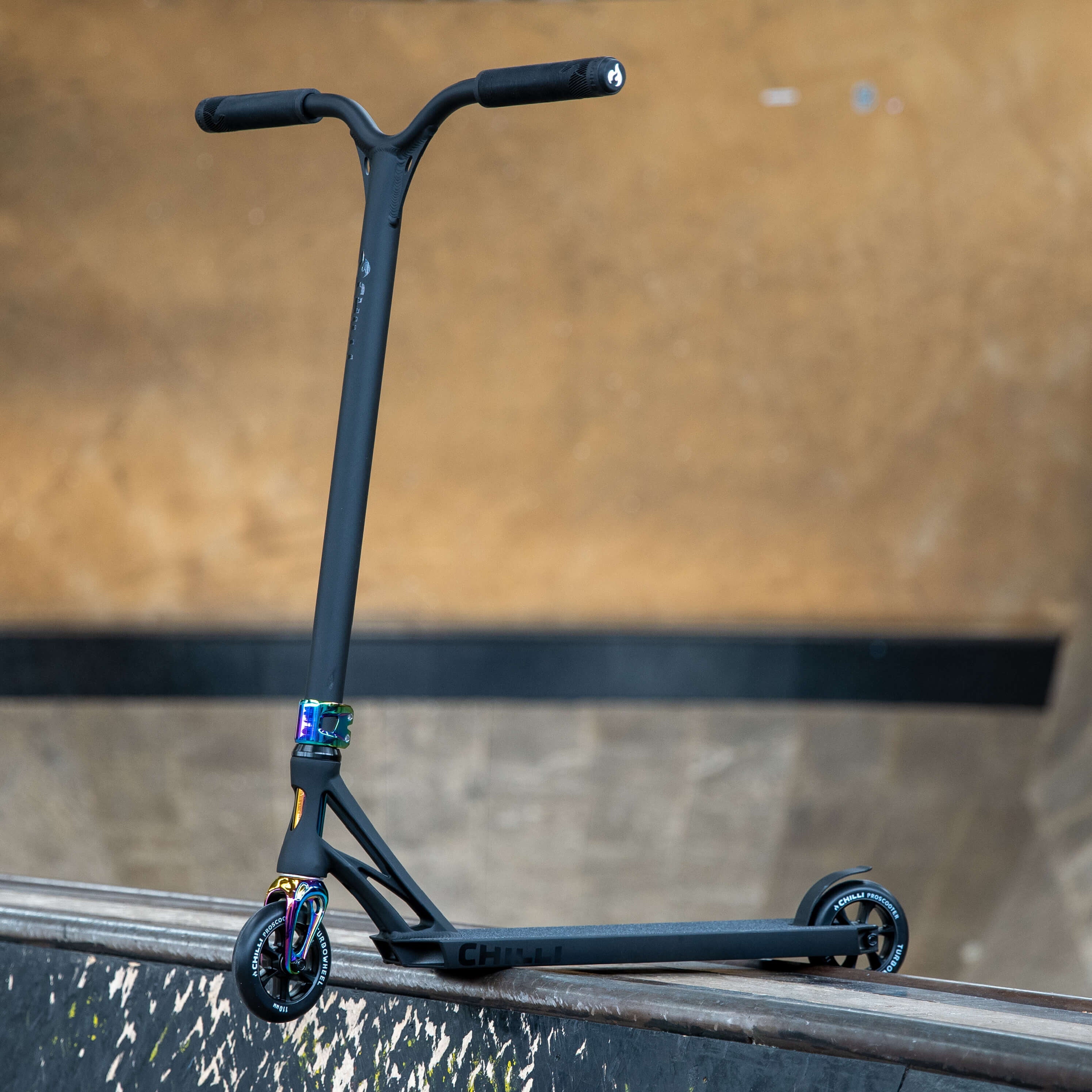 Chilli Beast V2 Stunt Scooter – Black Neochrome, Ages 8–12, 3.5kg