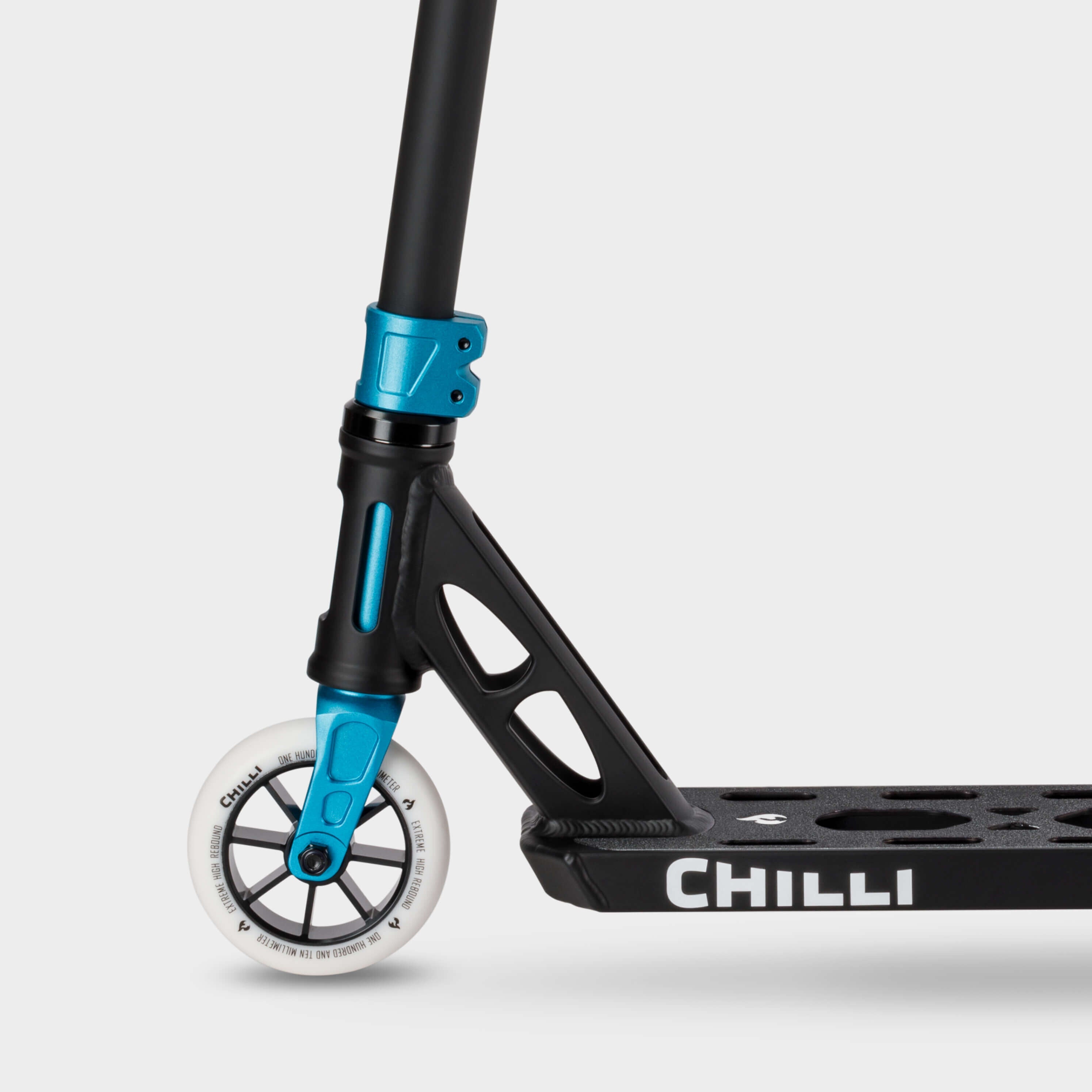 Chilli Ventus Pro Stunt Scooter – Black/White, 2.9kg Lightweight