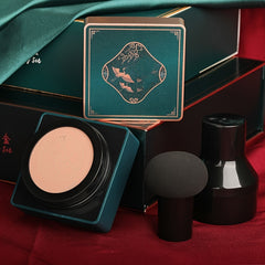 8-Piece Makeup Gift Set – Air Cushion Foundation & Mixed Shades