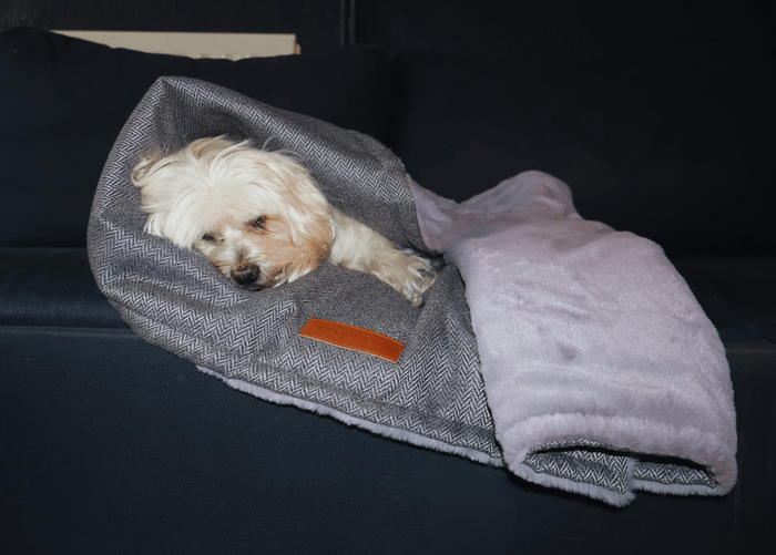 Ralph & Co Balmoral Grey Herringbone & Faux Fur Dog Blanket, image 2