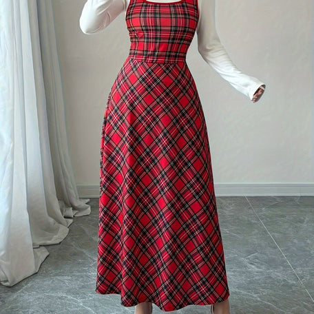 Elegant Tartan A-Line Dress – Sleeveless & Square Neck