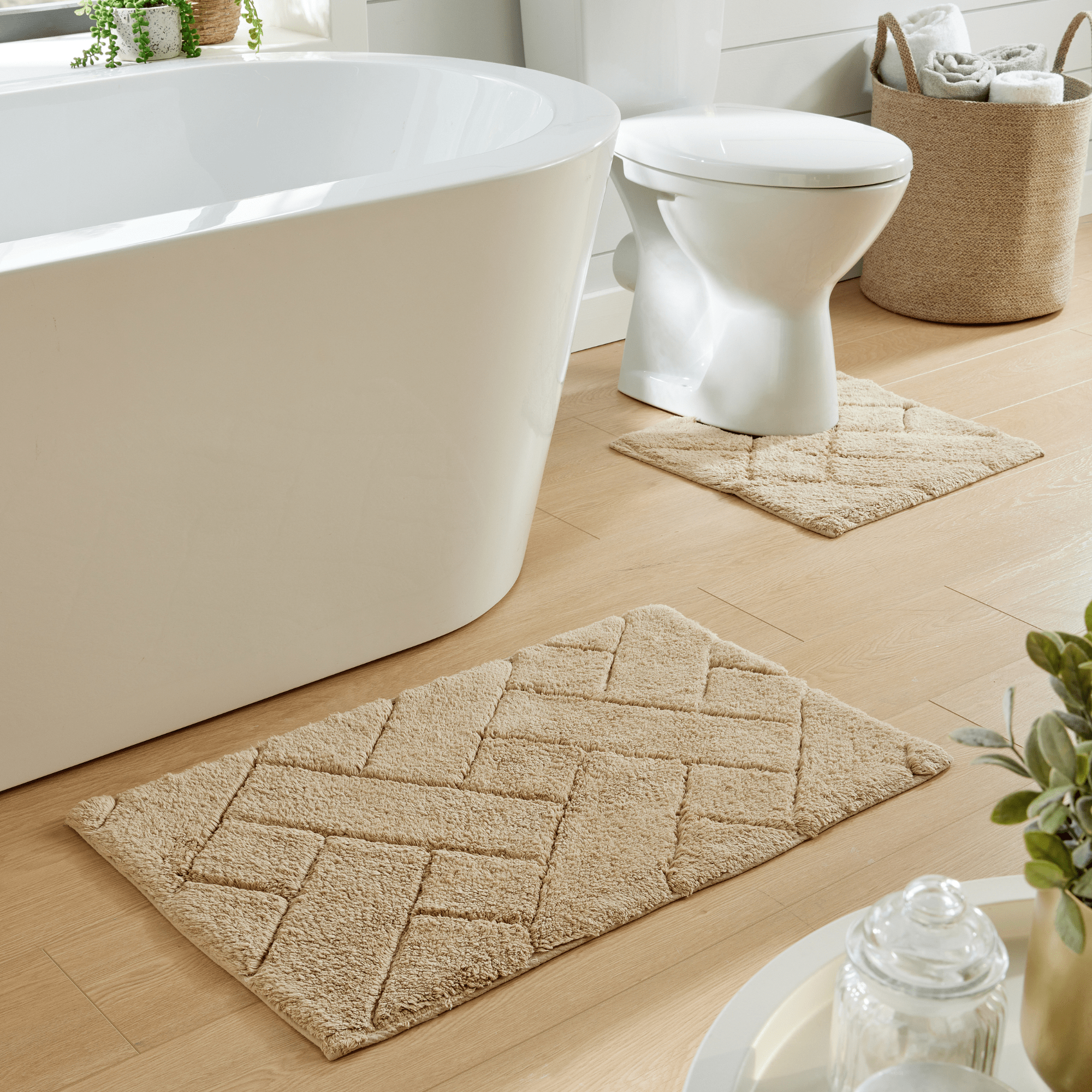 Olivia Rocco Bali Cotton Bath Mat and Pedestal Mat Set, 2 Piece