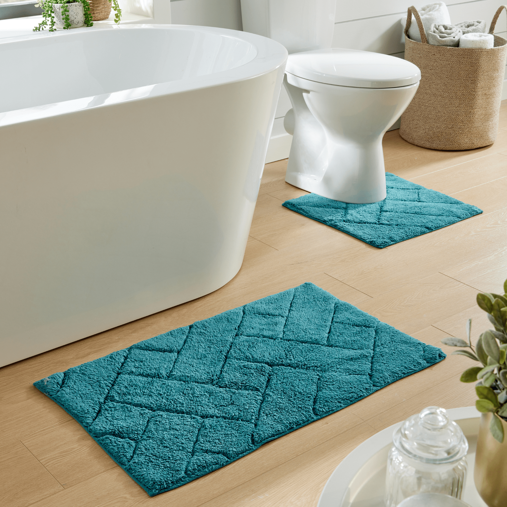 Olivia Rocco Bali Cotton Bath Mat and Pedestal Mat Set, 2 Piece