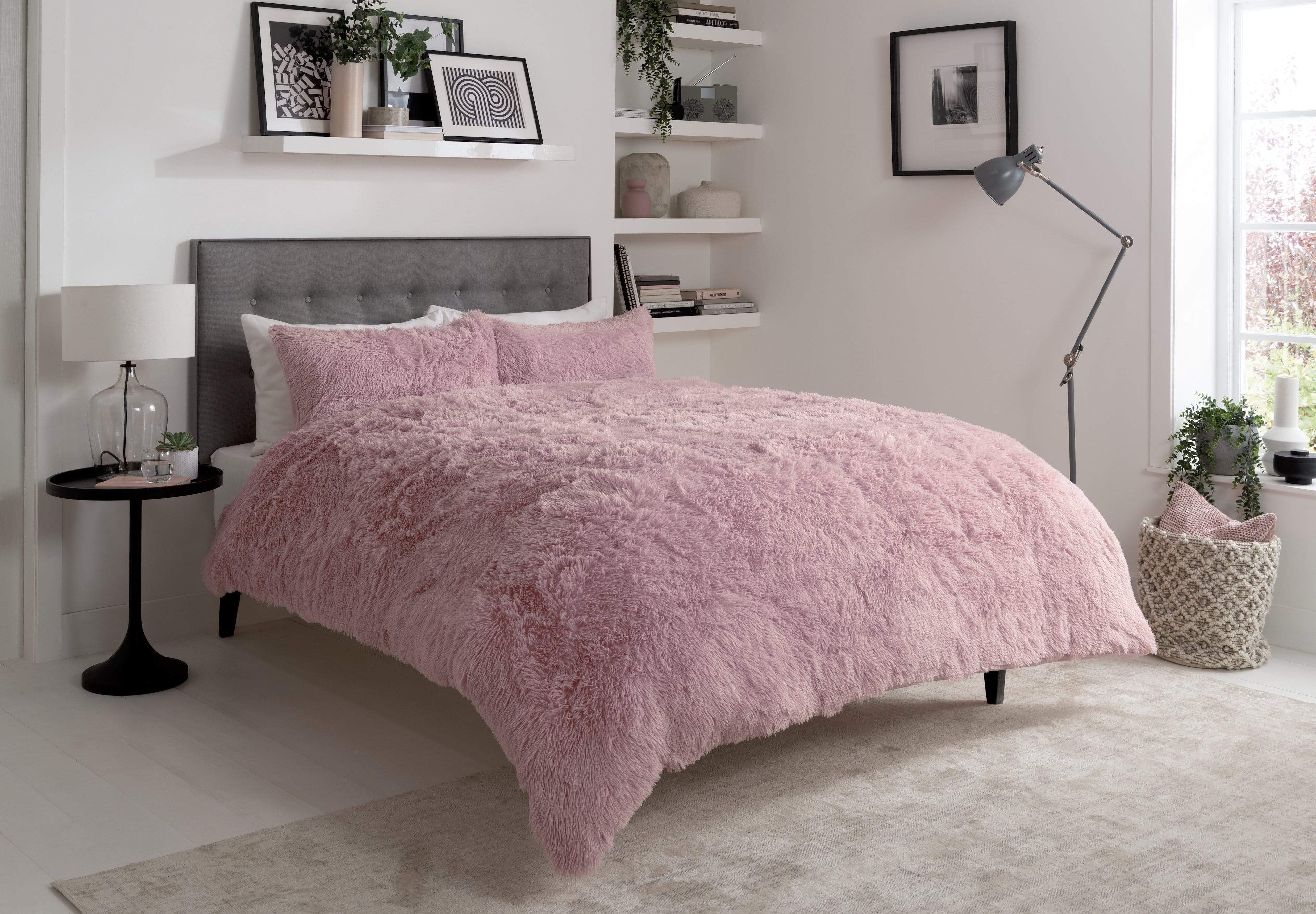 Olivia Rocco Snuggle and Cuddle Faux Fur Duvet Cover Set