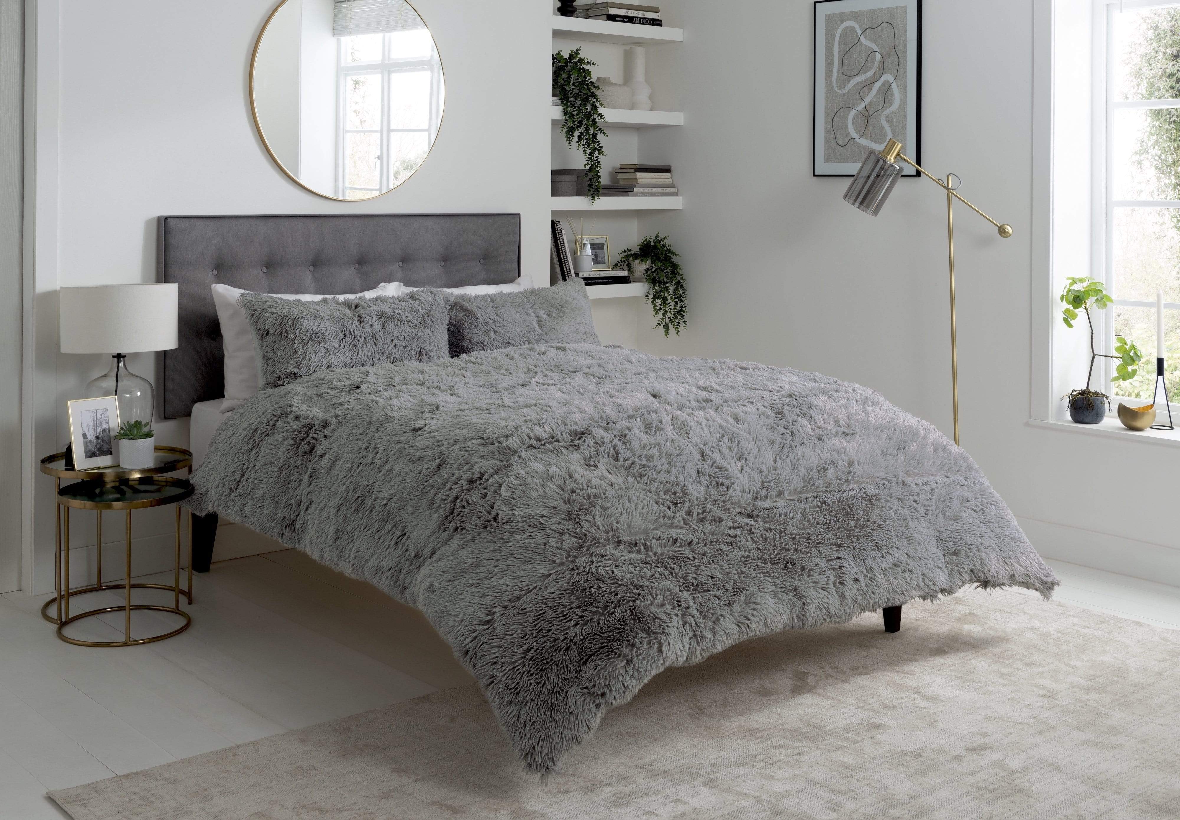 Olivia Rocco Snuggle and Cuddle Faux Fur Duvet Cover Set