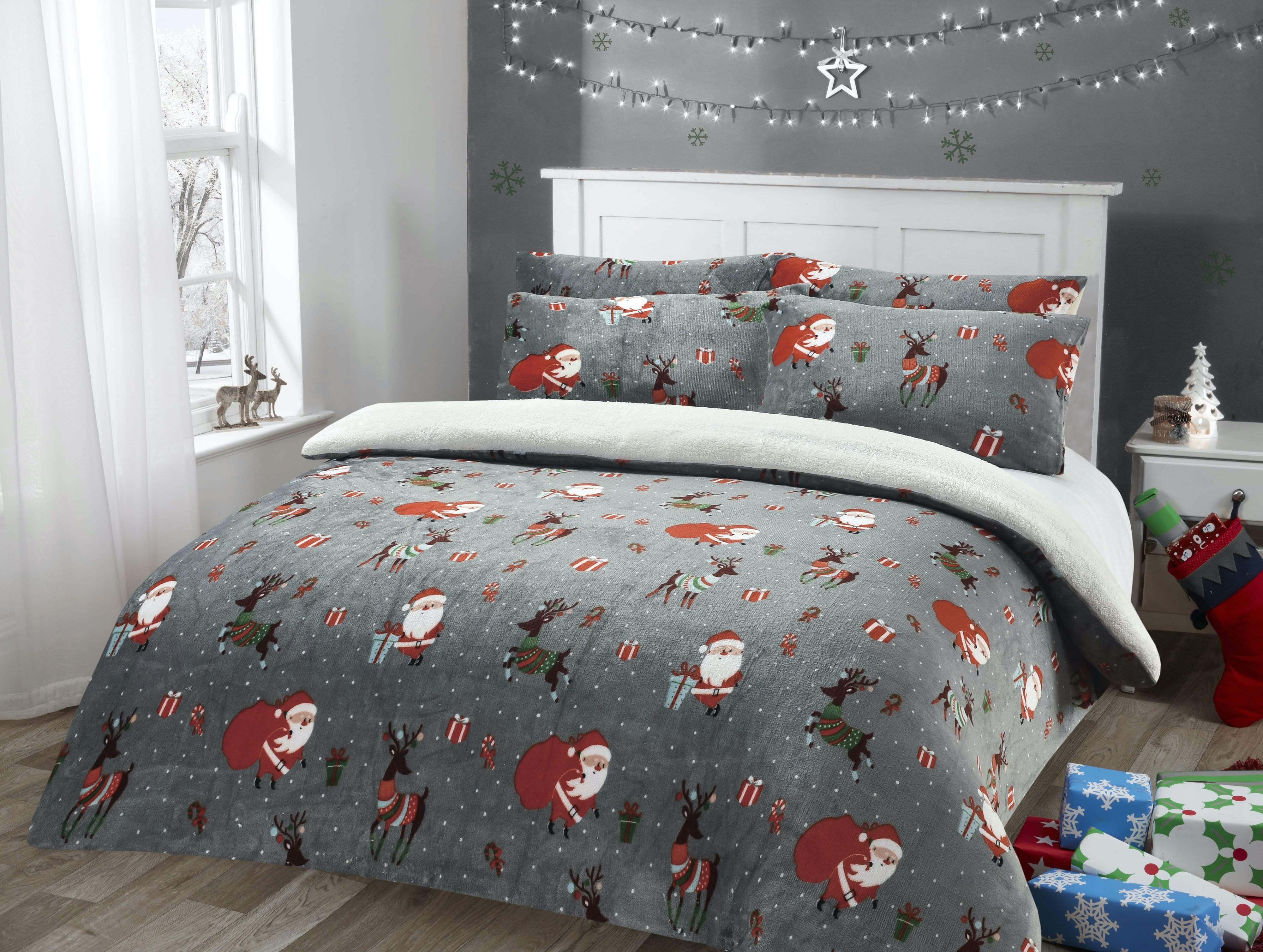 Olivia Rocco Santa Christmas Presents Teddy Fleece Duvet Cover Set