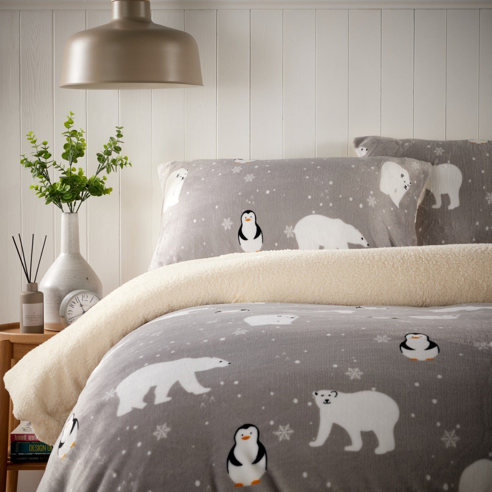 Olivia Rocco Polar Bear and Penguin Teddy Fleece Duvet Cover Set