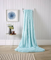 Olivia Rocco Snuggle and Cuddle Chunky Faux Fur Fleece Throw