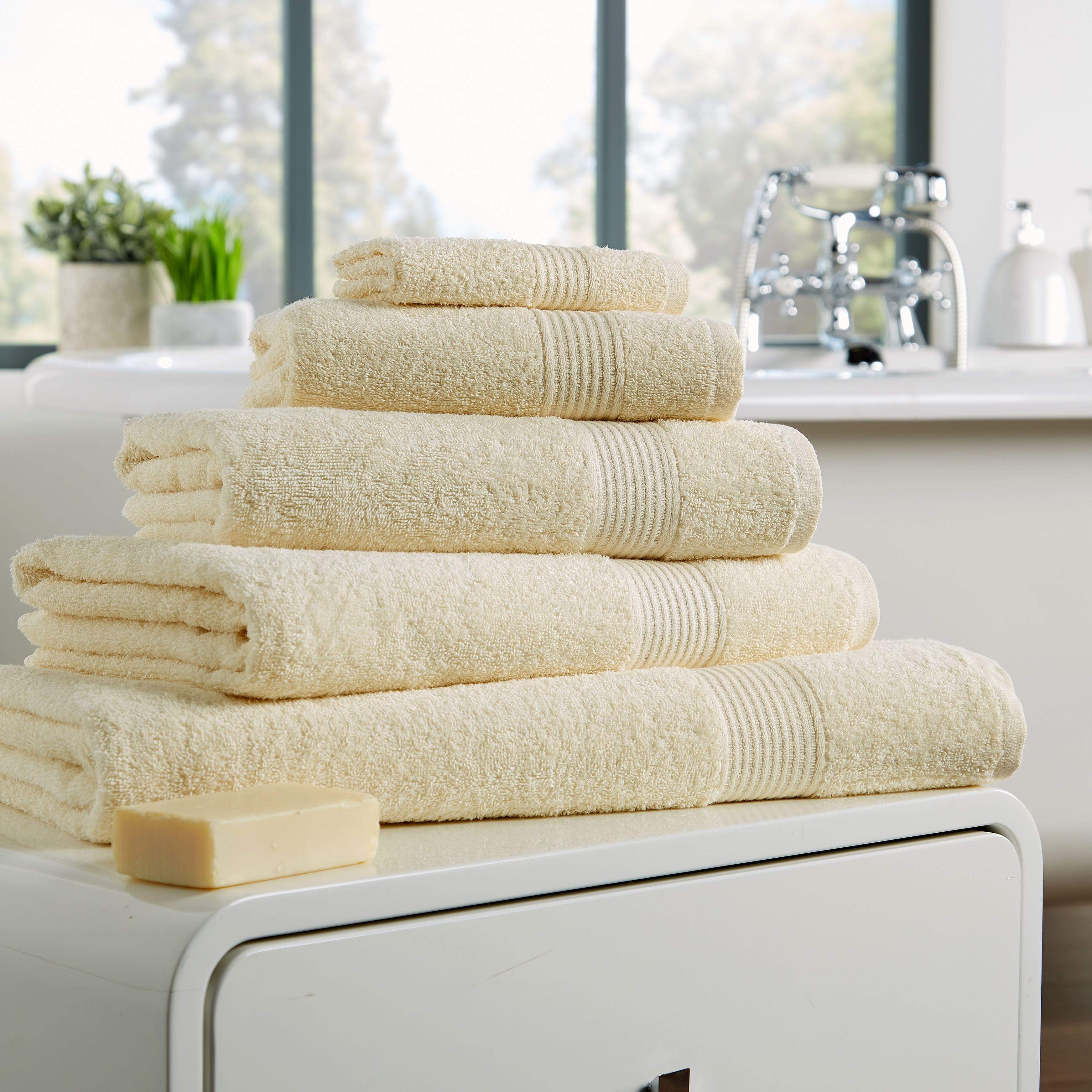 Olivia Rocco 500gsm Egyptian Cotton Towels