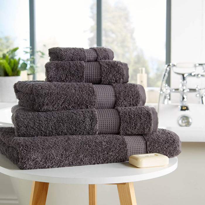 Olivia Rocco Luxe 700gsm Egyptian Cotton Towels