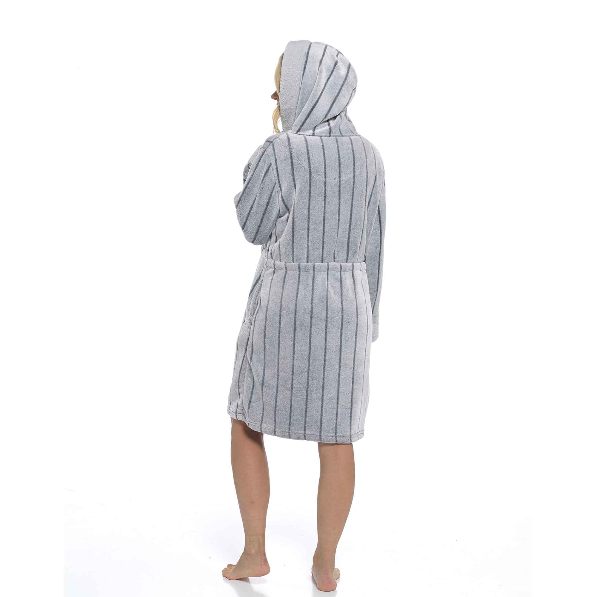 Women's Hooded Fleece Bathrobe Zip Closure Ultra Soft Cosy Loungewear