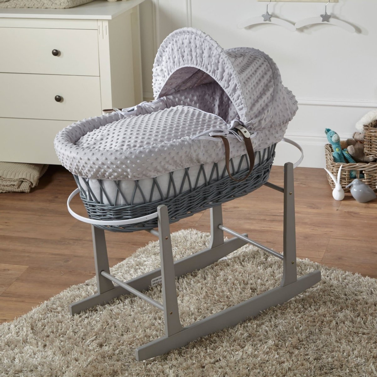 Wicker Moses Basket with Rocking Stand – Newborn Basket, Mattress Included
