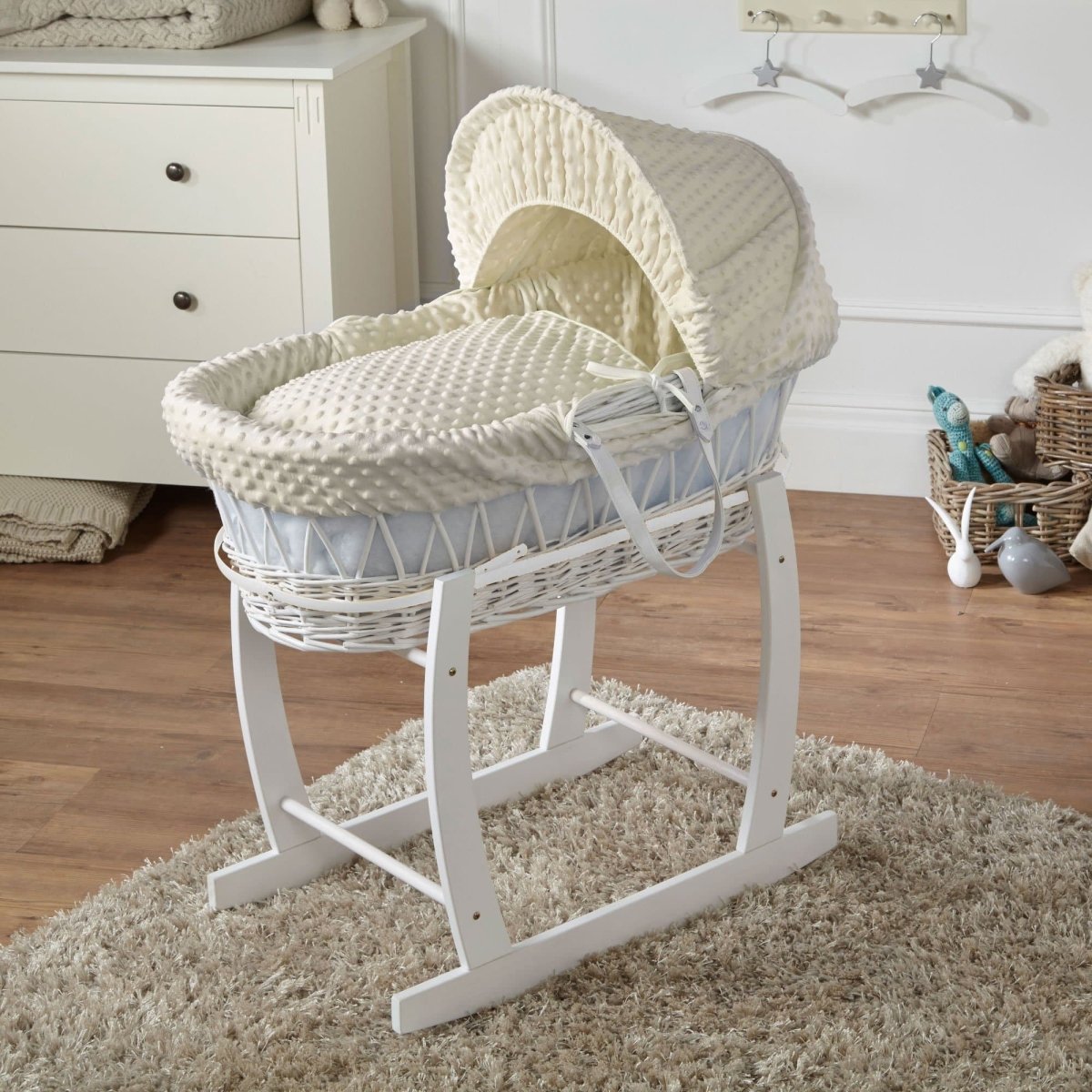 Wicker Moses Basket with Rocking Stand – Newborn Basket, Mattress Included