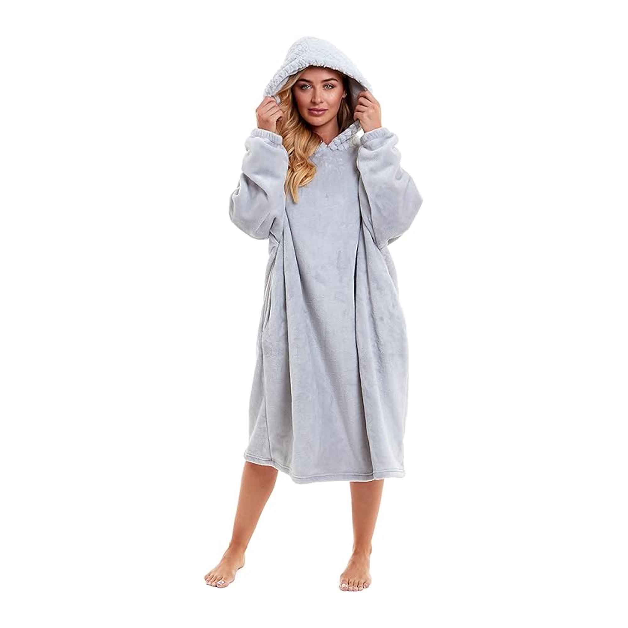 Women's Plush Hooded Poncho Blanket Oversized Fleece Hoodie With Fur Hood