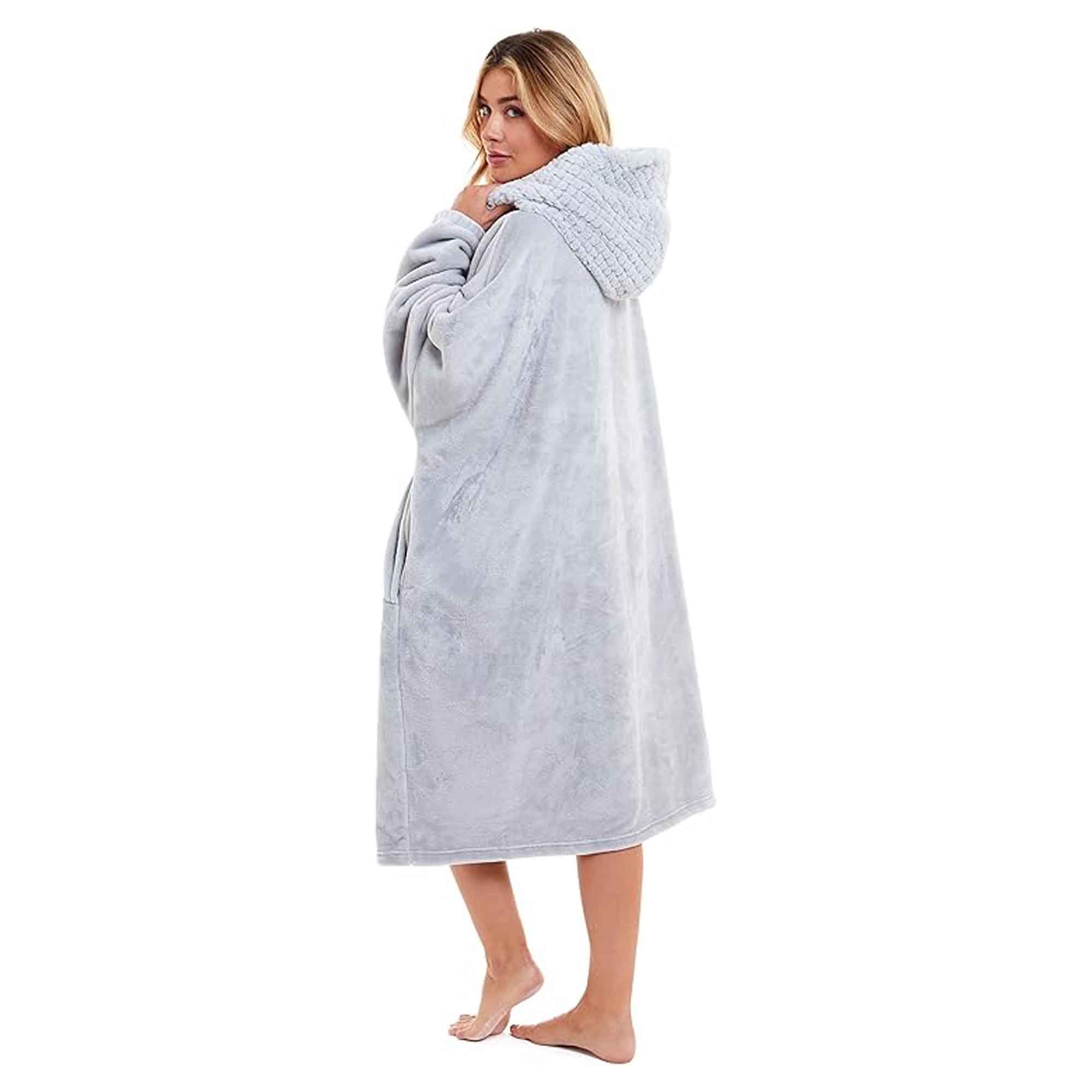 Women's Plush Hooded Poncho Blanket Oversized Fleece Hoodie With Fur Hood